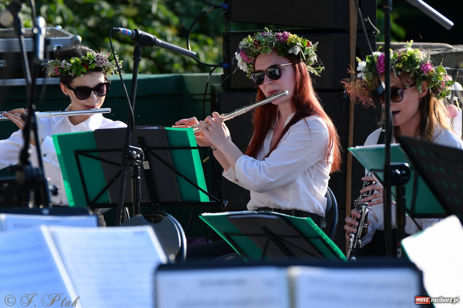 Zdjęcie w galerii na portalu naszraciborz.pl: Muzyczna niedziela nad stawem gondolowym wiadomości z regionu