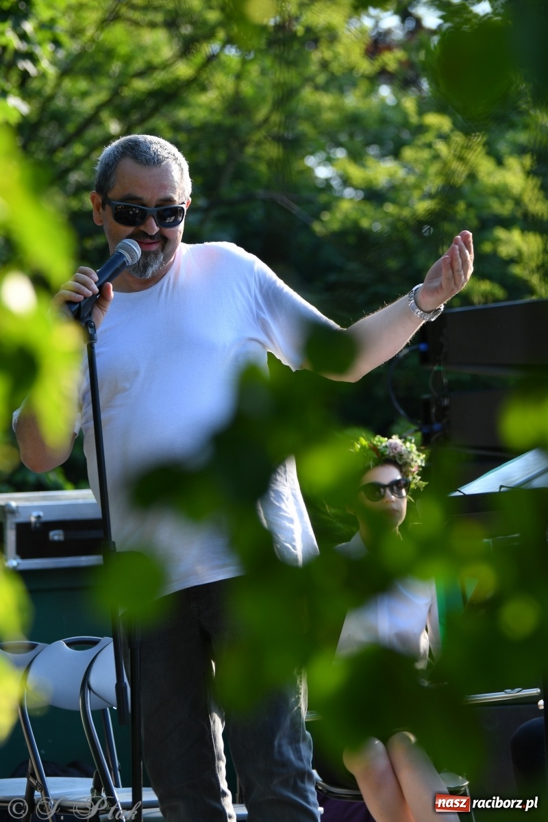 Zdjęcie w galerii na portalu naszraciborz.pl: Muzyczna niedziela nad stawem gondolowym wiadomości z regionu