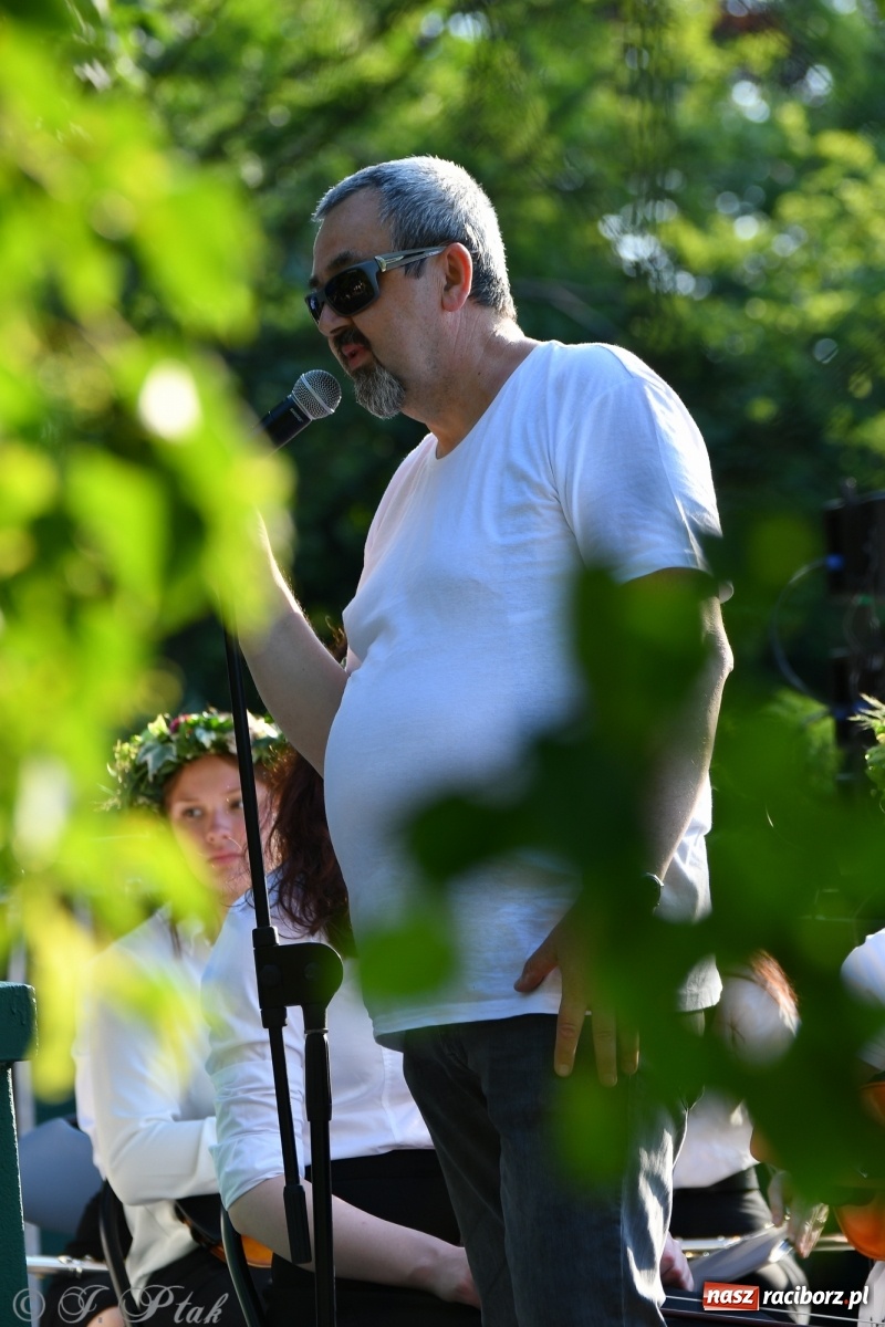 Zdjęcie w galerii na portalu naszraciborz.pl: Muzyczna niedziela nad stawem gondolowym wiadomości z regionu