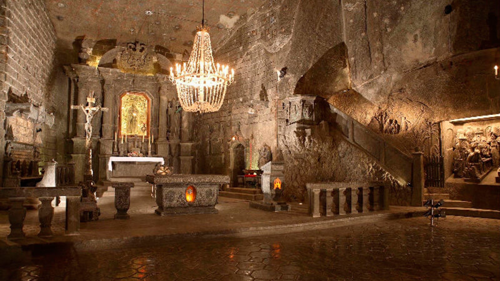 Zdjęcie w galerii na portalu naszraciborz.pl: Tyniec i Wieliczka. Orinoko zaprasza na wyprawę do skarbów ziemi krakowskiej wiadomości z regionu