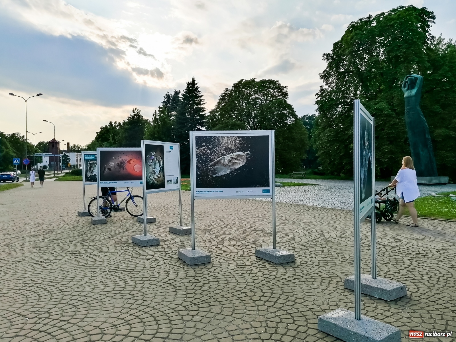 Zdjęcie w galerii na portalu naszraciborz.pl: Śmieciowe skarby na ekologicznej wystawie w Raciborzu wiadomości z regionu