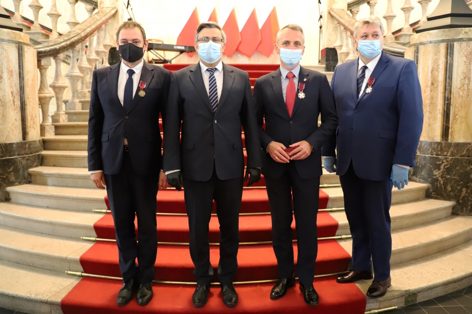 Zdjęcie w galerii na portalu naszraciborz.pl: Samorządowcy z Raciborszczyzny z odznaczeniami Prezydenta RP wiadomości z regionu