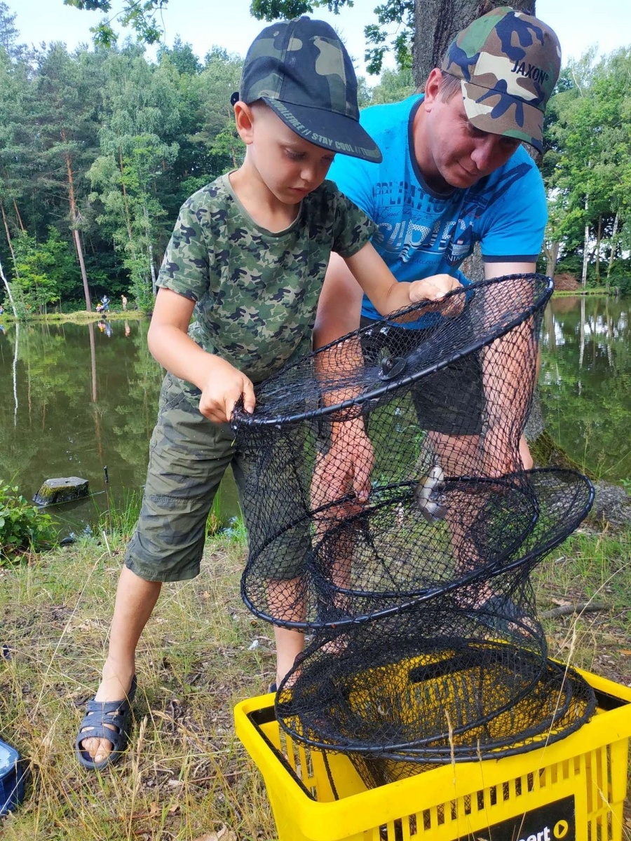 Zdjęcie w galerii na portalu naszraciborz.pl: Czterdziestu wędkarzy rywalizowało na stawie pod Oborą wiadomości z regionu