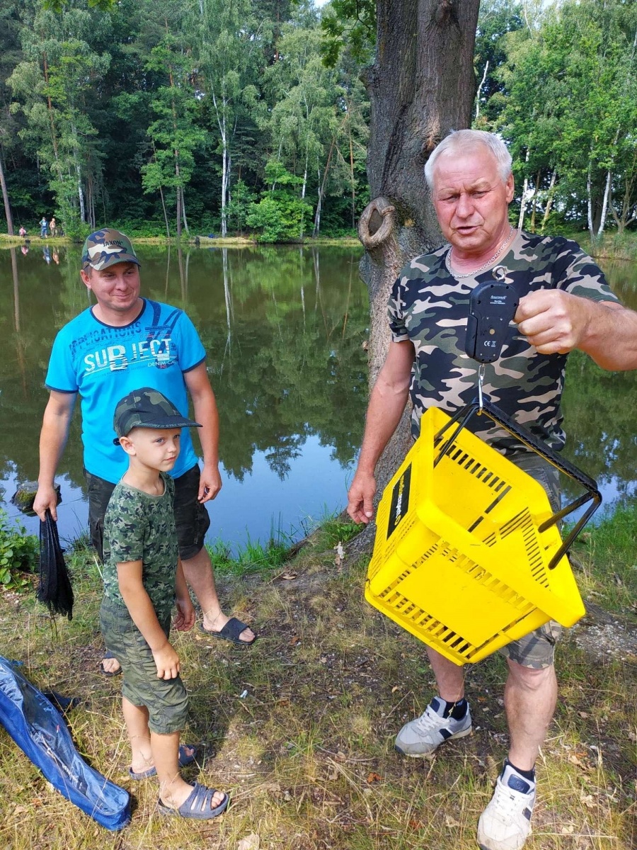 Zdjęcie w galerii na portalu naszraciborz.pl: Czterdziestu wędkarzy rywalizowało na stawie pod Oborą wiadomości z regionu