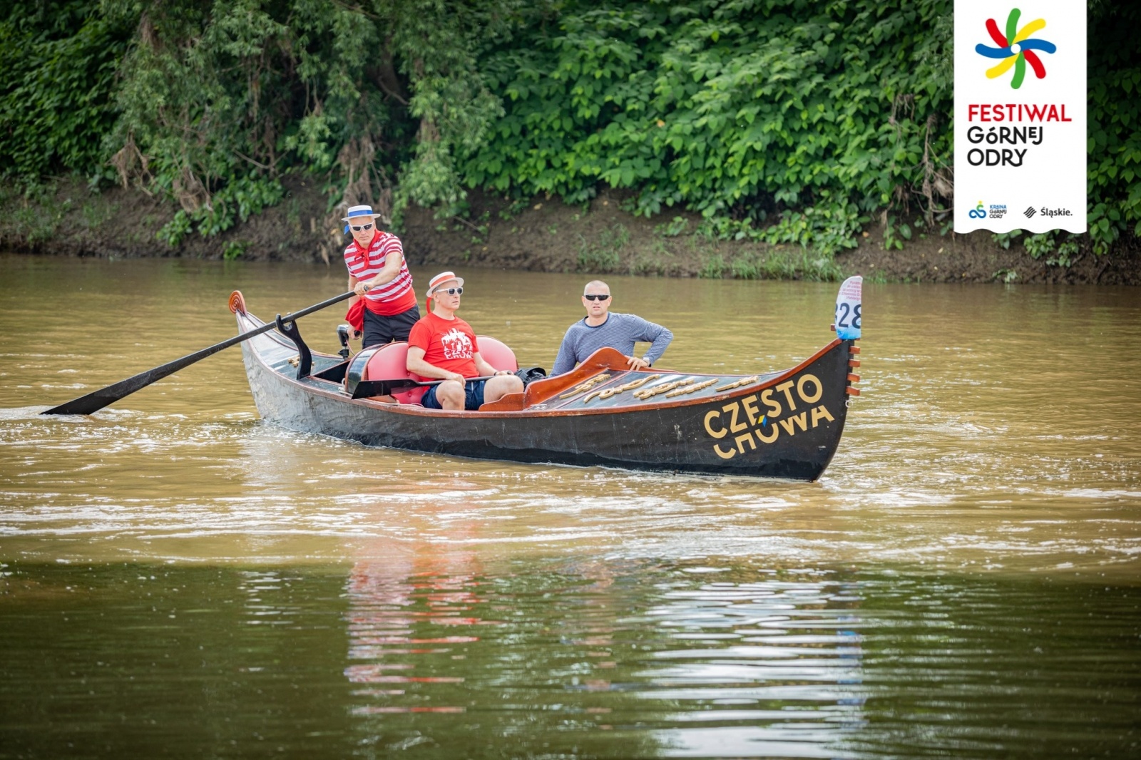 Zdjęcie w galerii na portalu naszraciborz.pl: Pływadło 2021 w gościnnym Turzu [WIDEO] wiadomości z regionu