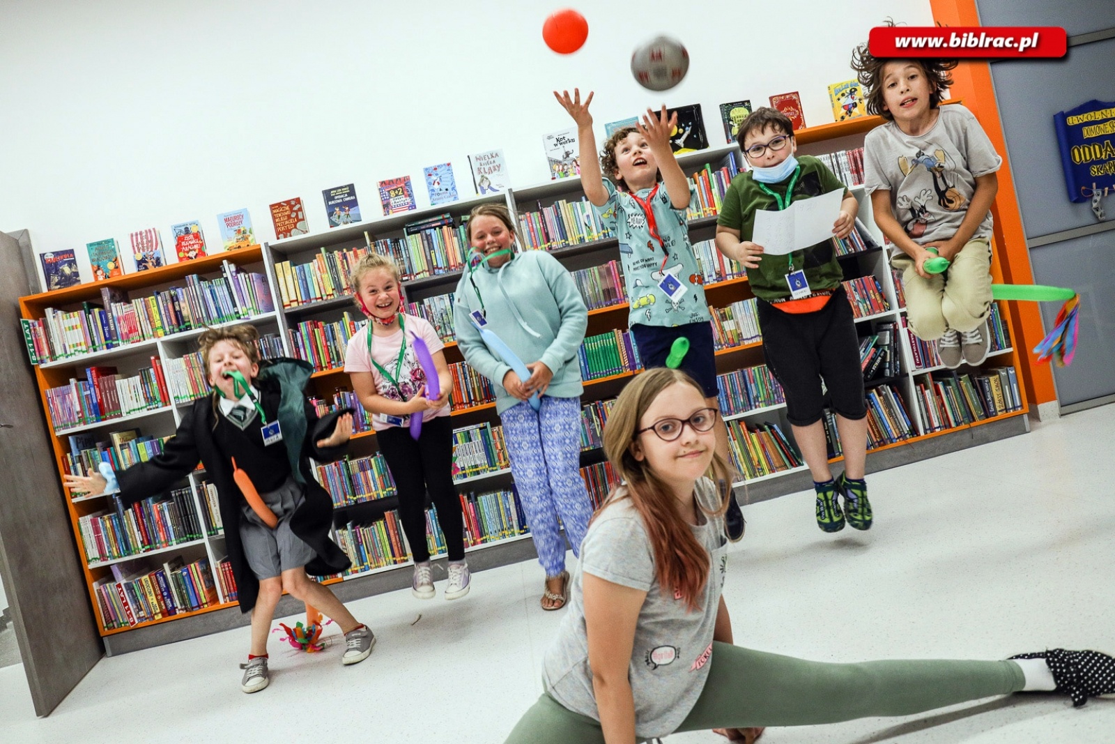 Zdjęcie w galerii na portalu naszraciborz.pl: Magiczna noc w raciborskiej bibliotece [FOTO] wiadomości z regionu