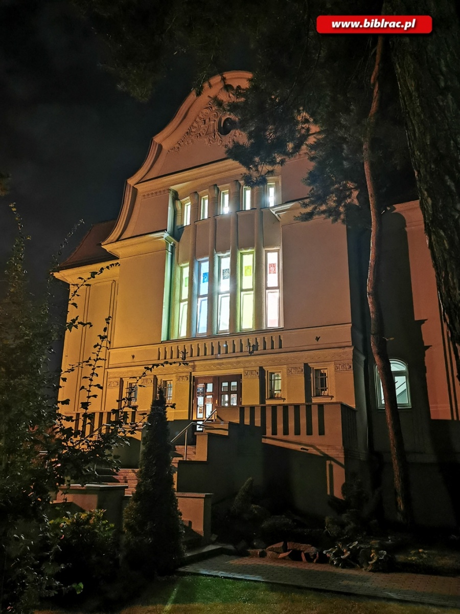 Zdjęcie w galerii na portalu naszraciborz.pl: Magiczna noc w raciborskiej bibliotece [FOTO] wiadomości z regionu