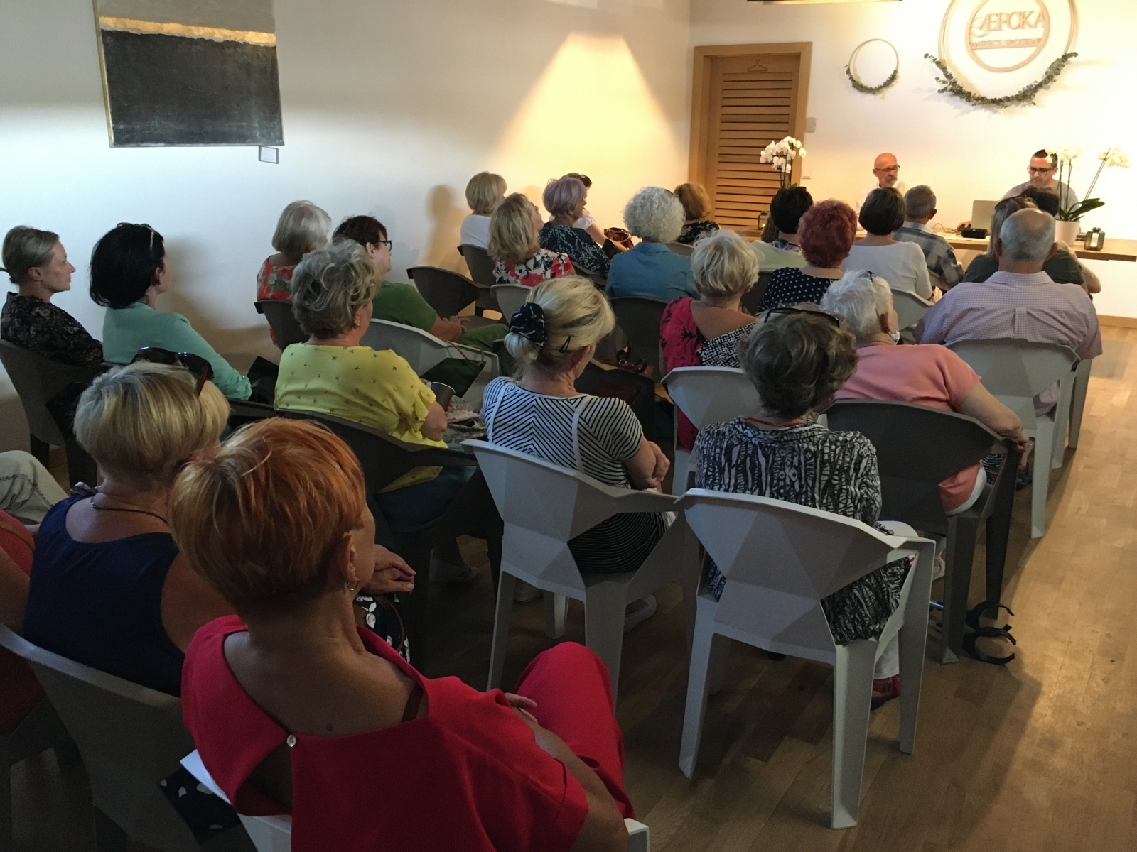 Zdjęcie w galerii na portalu naszraciborz.pl: W stronę cienia. Promocja nowego tomiku wierszy raciborzanina wiadomości z regionu