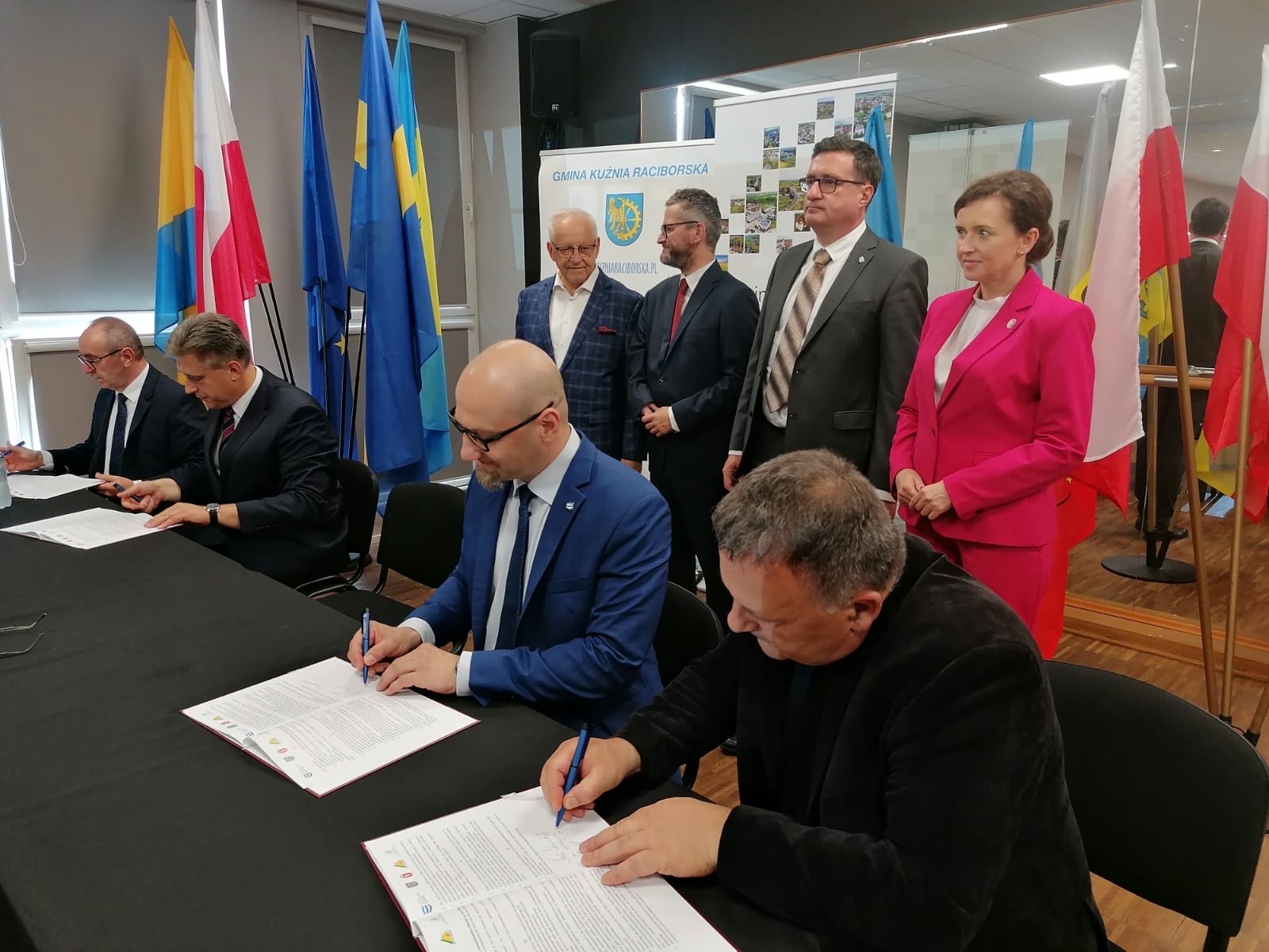 Zdjęcie w galerii na portalu naszraciborz.pl: Wody Polskie podpisały list intencyjny w sprawie budowy zbiornika Kotlarnia wiadomości z regionu