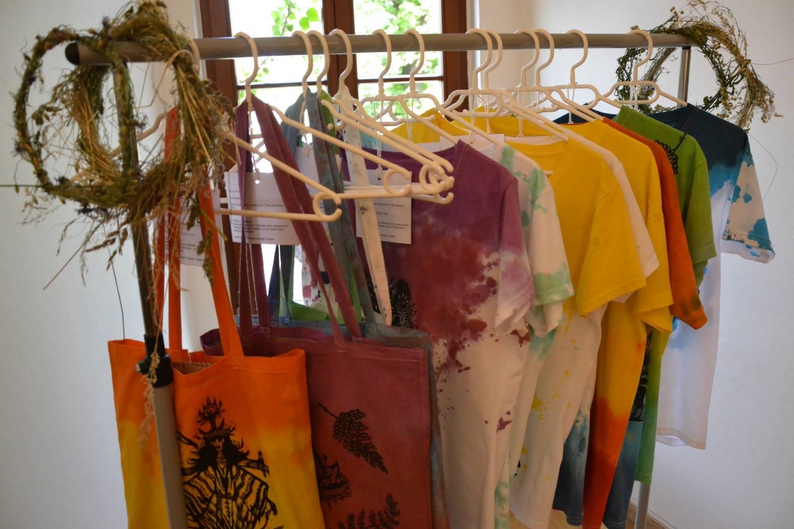 Zdjęcie w galerii na portalu naszraciborz.pl: Wystawa dyplomów artystycznych - wernisaż na Zamku Piastowskim wiadomości z regionu