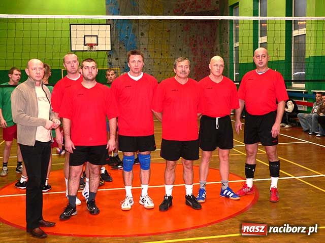 Zdjęcie w galerii na portalu naszraciborz.pl: Siatkarski turniej w zakładzie poprawczym wiadomości z regionu