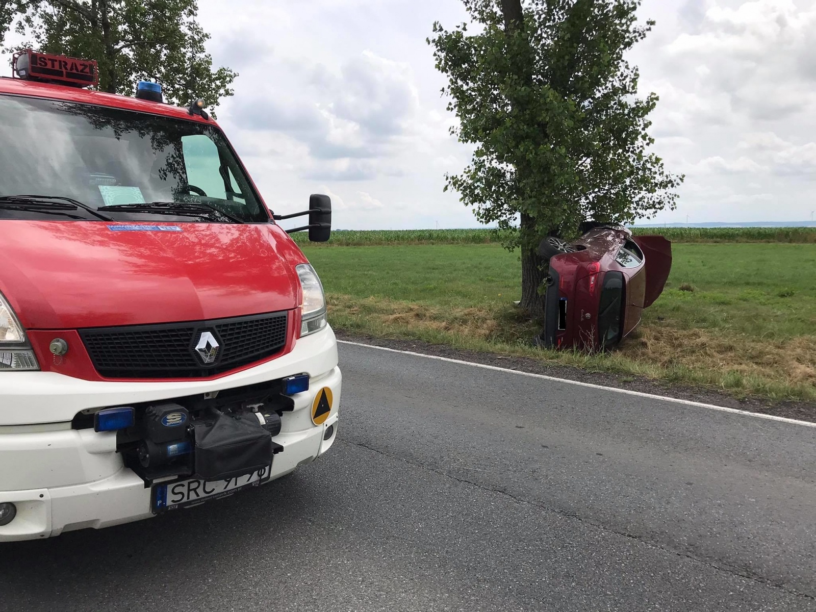 Zdjęcie w galerii na portalu naszraciborz.pl: Zderzenie alfy romeo i golfa na DW 416 [FOTO] wiadomości z regionu