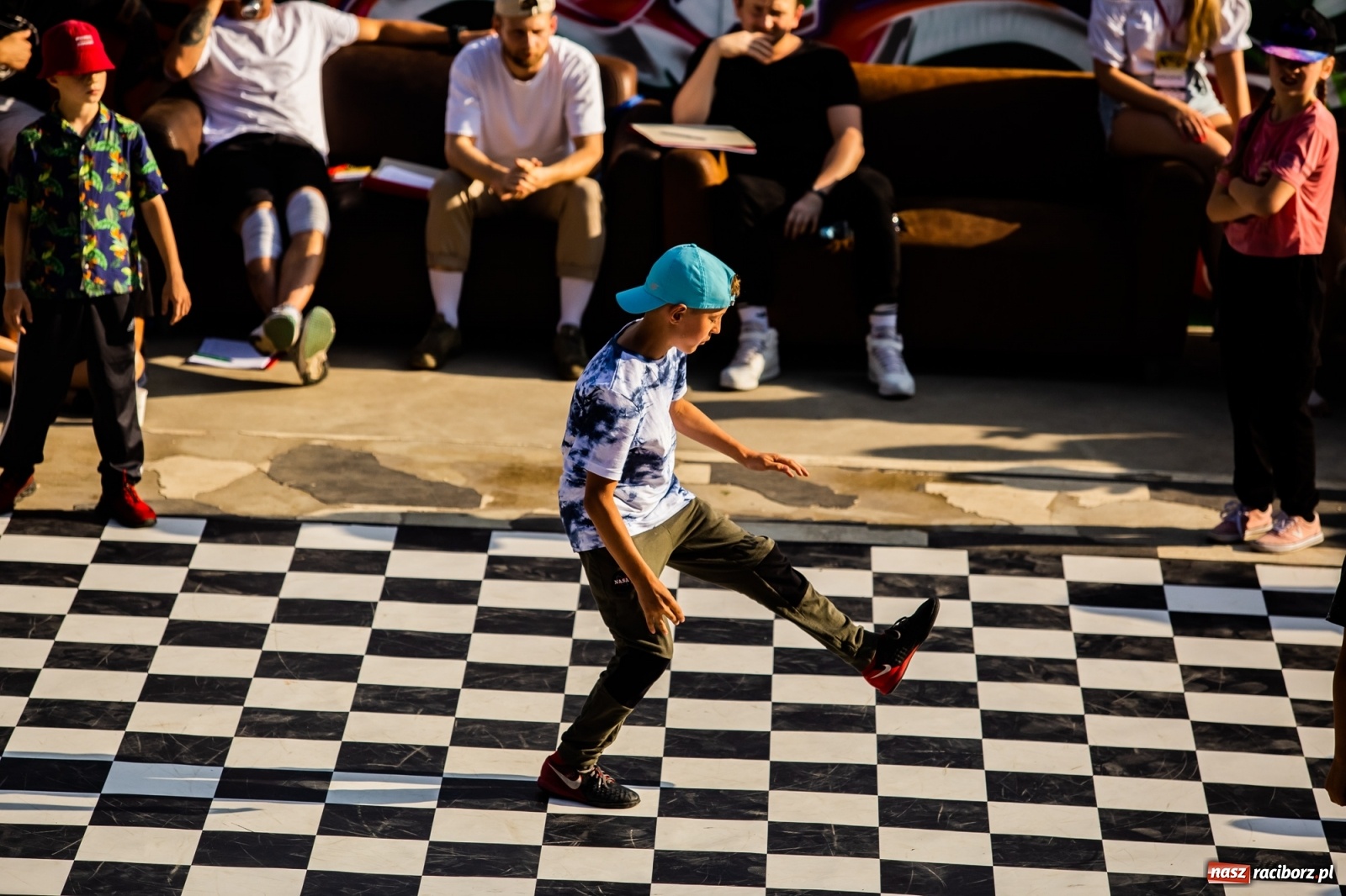 Zdjęcie w galerii na portalu naszraciborz.pl: Rouge style 2. Taneczna bitwa na Bulwarach Nadodrzańskich [FOTO i WIDEO] wiadomości z regionu