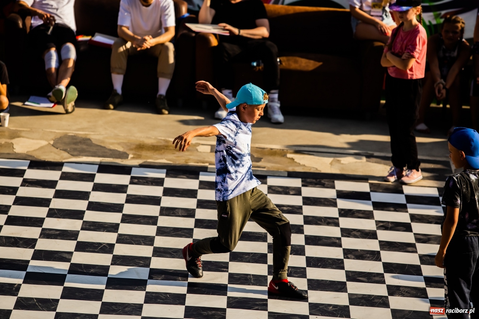 Zdjęcie w galerii na portalu naszraciborz.pl: Rouge style 2. Taneczna bitwa na Bulwarach Nadodrzańskich [FOTO i WIDEO] wiadomości z regionu