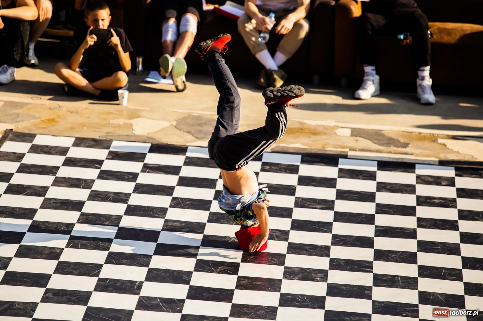 Zdjęcie w galerii na portalu naszraciborz.pl: Rouge style 2. Taneczna bitwa na Bulwarach Nadodrzańskich [FOTO i WIDEO] wiadomości z regionu