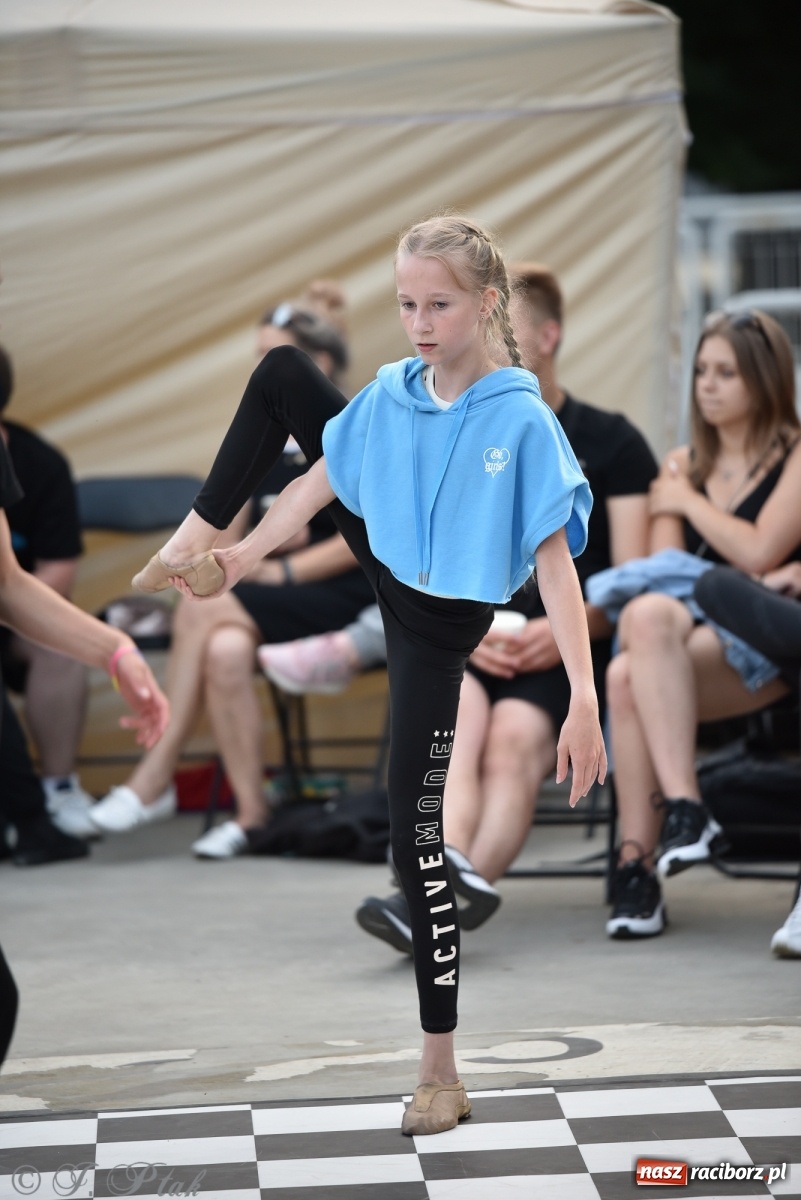 Zdjęcie w galerii na portalu naszraciborz.pl: Rouge style 2. Taneczna bitwa na Bulwarach Nadodrzańskich [FOTO i WIDEO] wiadomości z regionu