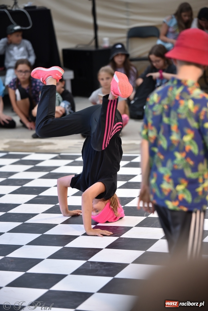 Zdjęcie w galerii na portalu naszraciborz.pl: Rouge style 2. Taneczna bitwa na Bulwarach Nadodrzańskich [FOTO i WIDEO] wiadomości z regionu