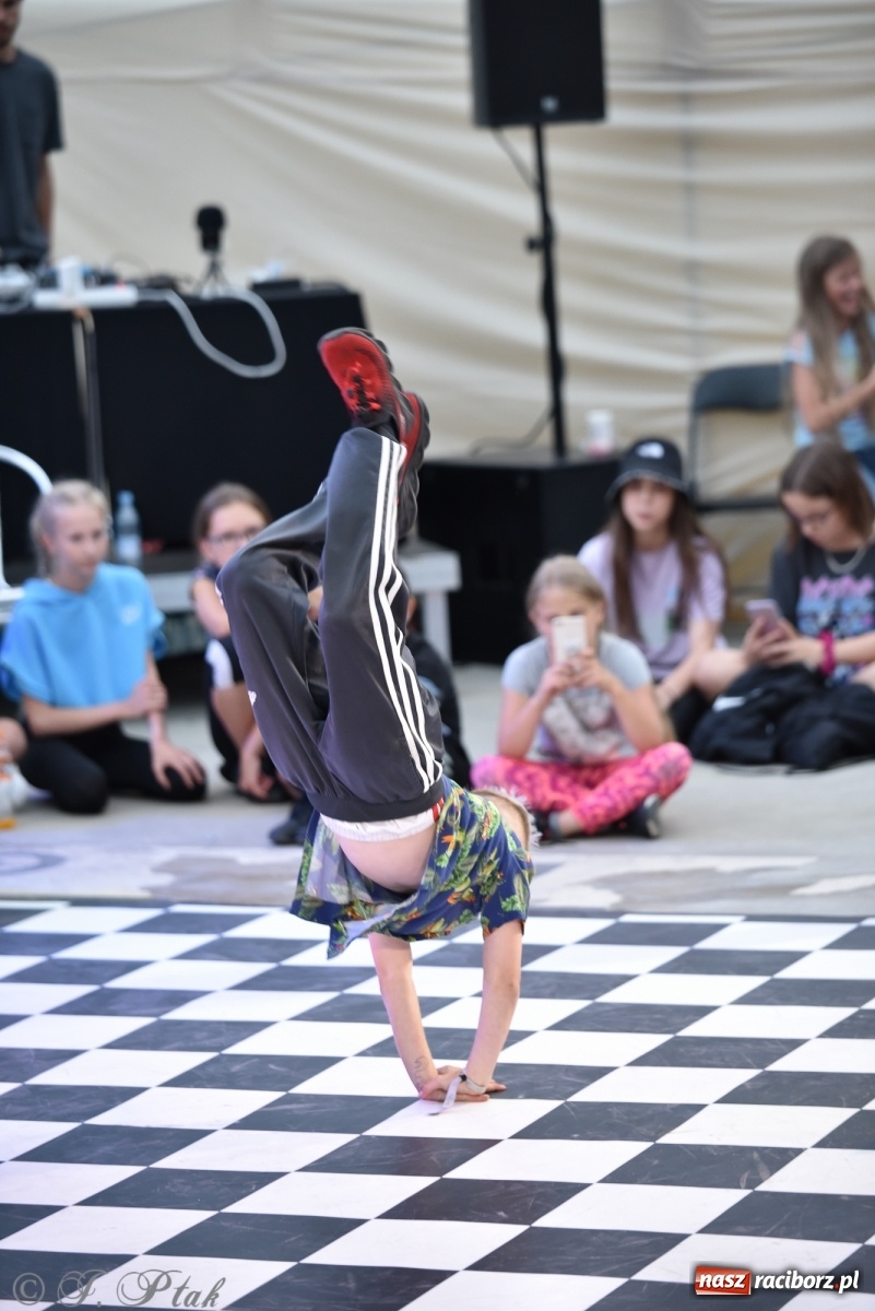 Zdjęcie w galerii na portalu naszraciborz.pl: Rouge style 2. Taneczna bitwa na Bulwarach Nadodrzańskich [FOTO i WIDEO] wiadomości z regionu