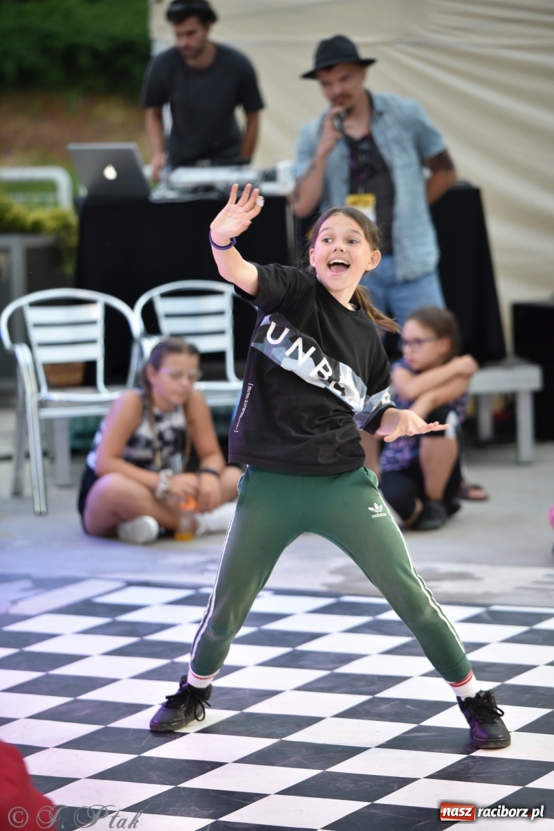 Zdjęcie w galerii na portalu naszraciborz.pl: Rouge style 2. Taneczna bitwa na Bulwarach Nadodrzańskich [FOTO i WIDEO] wiadomości z regionu