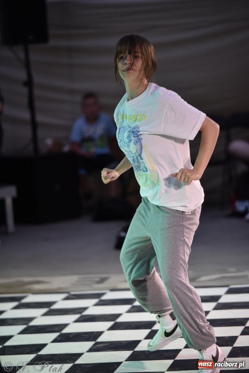 Zdjęcie w galerii na portalu naszraciborz.pl: Rouge style 2. Taneczna bitwa na Bulwarach Nadodrzańskich [FOTO i WIDEO] wiadomości z regionu