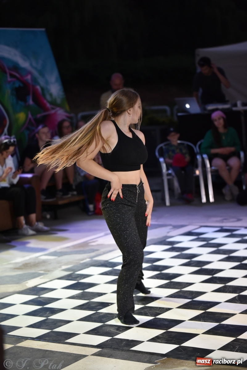 Zdjęcie w galerii na portalu naszraciborz.pl: Rouge style 2. Taneczna bitwa na Bulwarach Nadodrzańskich [FOTO i WIDEO] wiadomości z regionu