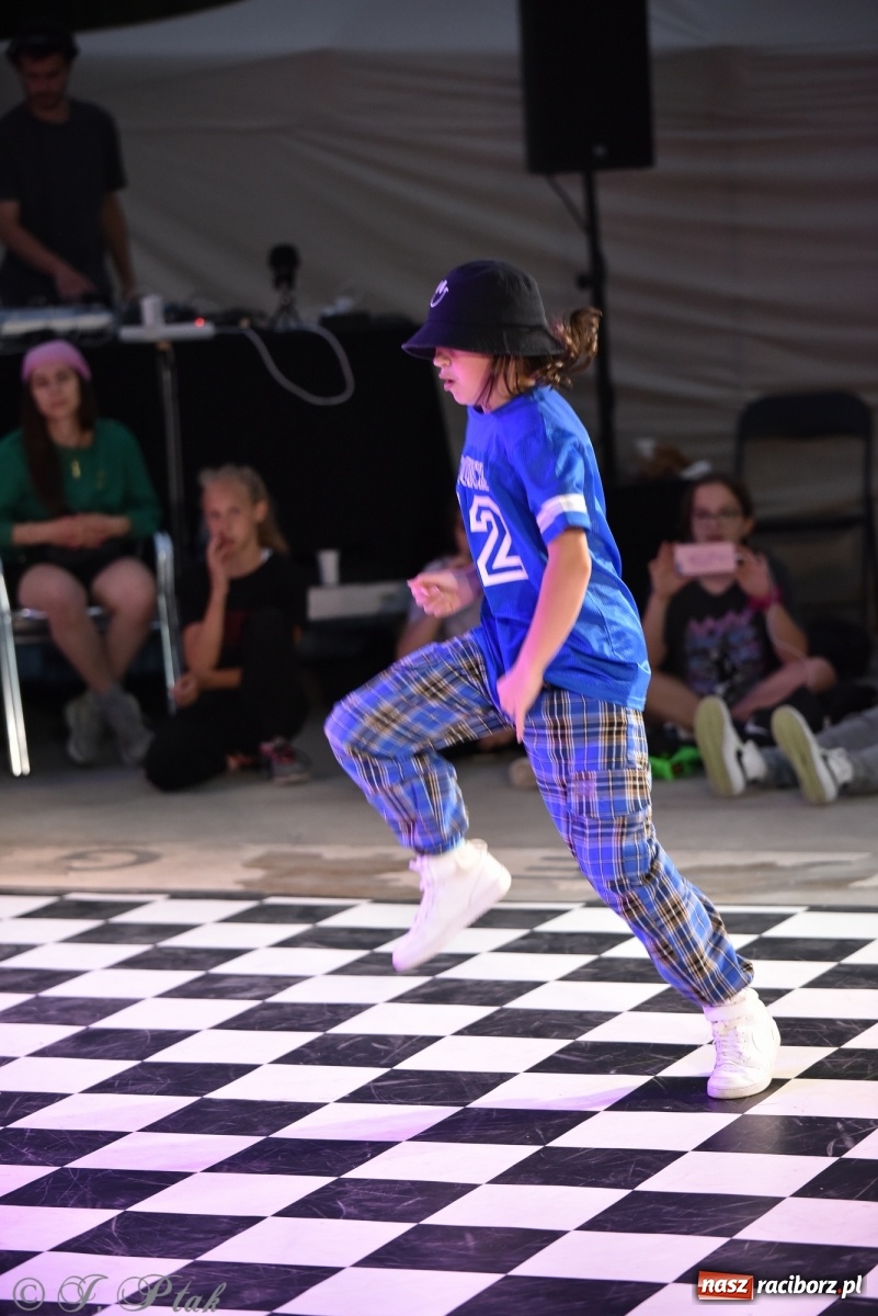 Zdjęcie w galerii na portalu naszraciborz.pl: Rouge style 2. Taneczna bitwa na Bulwarach Nadodrzańskich [FOTO i WIDEO] wiadomości z regionu