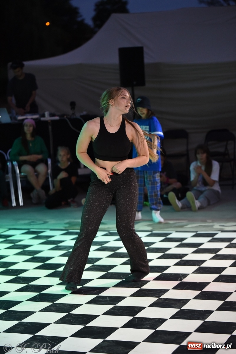 Zdjęcie w galerii na portalu naszraciborz.pl: Rouge style 2. Taneczna bitwa na Bulwarach Nadodrzańskich [FOTO i WIDEO] wiadomości z regionu