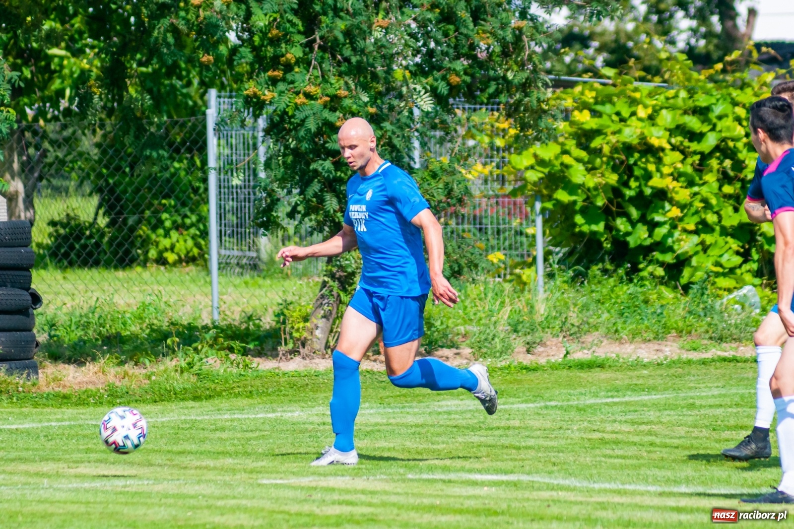 Zdjęcie w galerii na portalu naszraciborz.pl: LKS Krzyżanowice rozgromiony w ostatnim meczu sezonu [FOTO] wiadomości z regionu