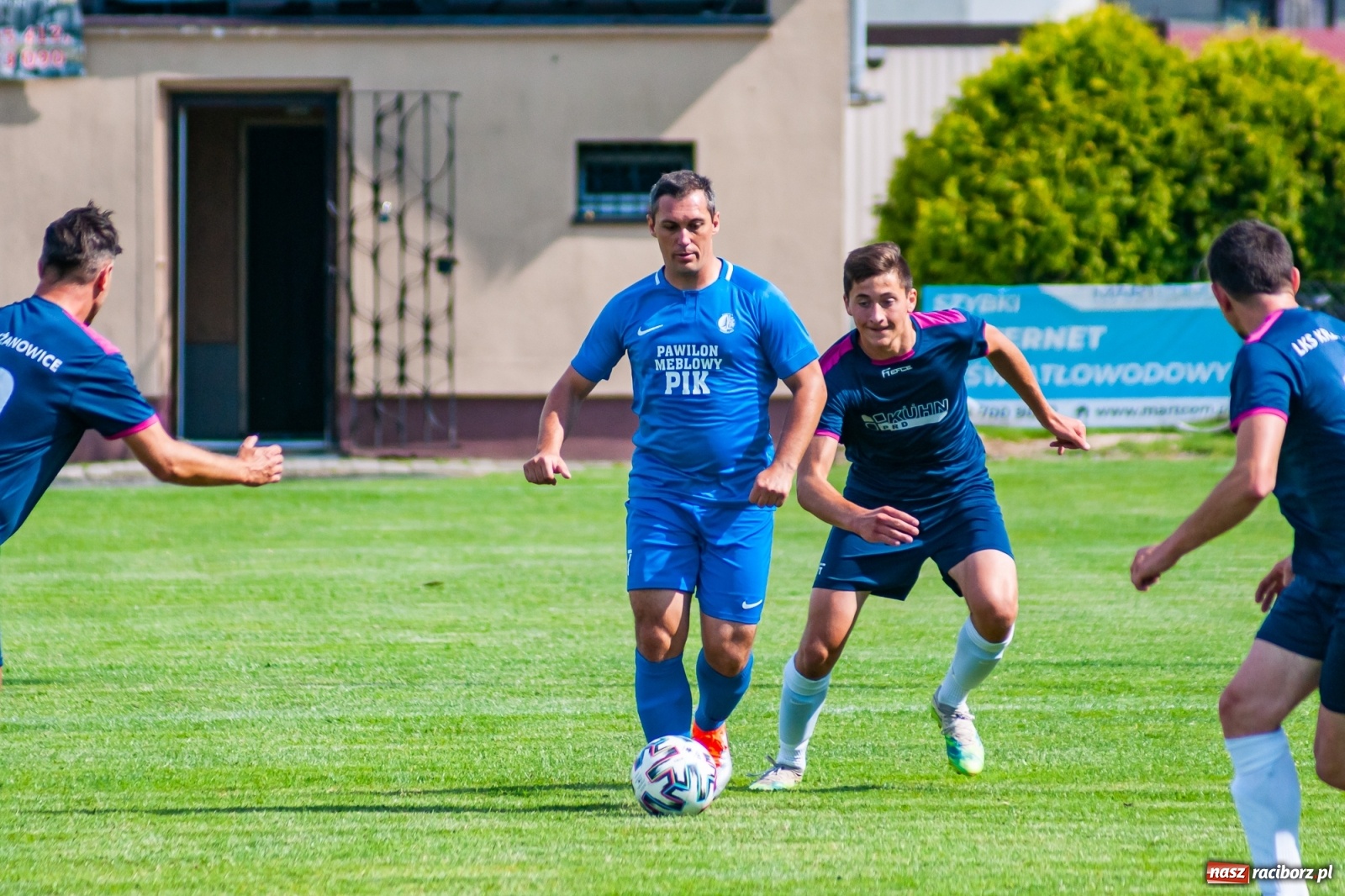 Zdjęcie w galerii na portalu naszraciborz.pl: LKS Krzyżanowice rozgromiony w ostatnim meczu sezonu [FOTO] wiadomości z regionu