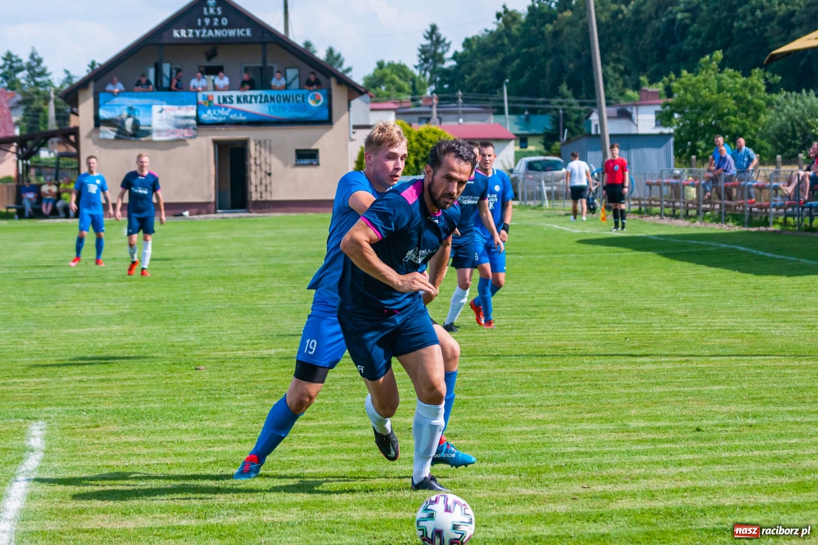 Zdjęcie w galerii na portalu naszraciborz.pl: LKS Krzyżanowice rozgromiony w ostatnim meczu sezonu [FOTO] wiadomości z regionu