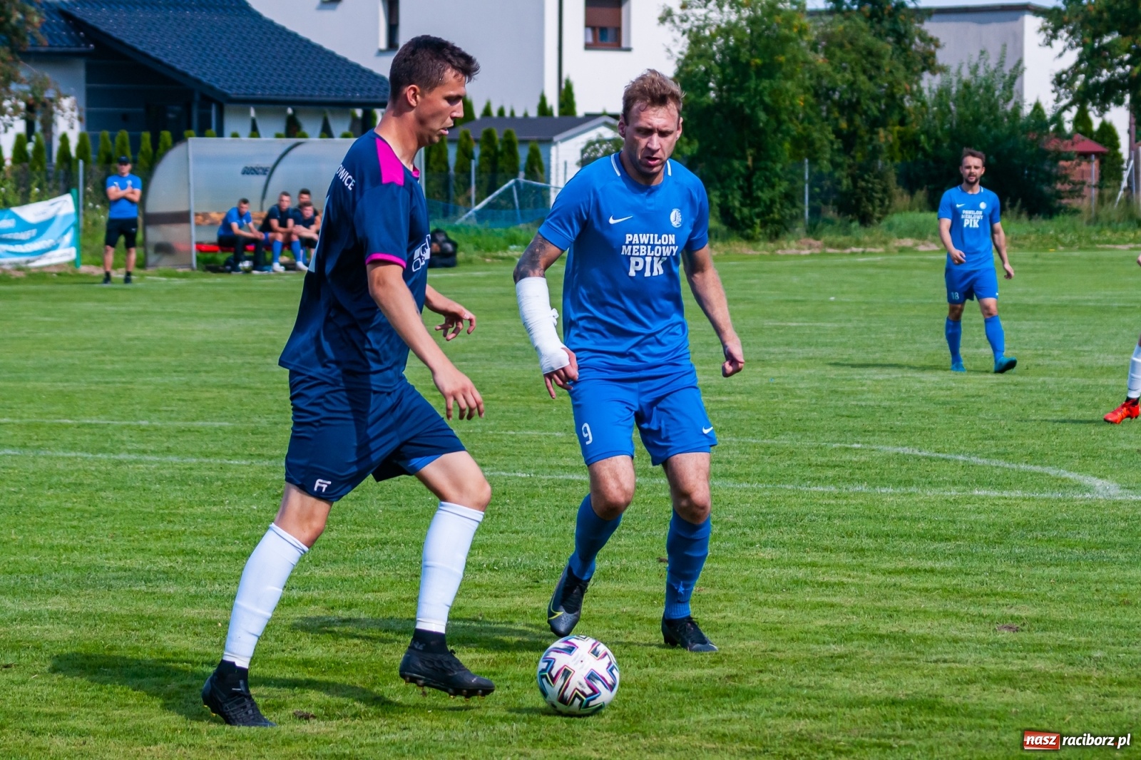 Zdjęcie w galerii na portalu naszraciborz.pl: LKS Krzyżanowice rozgromiony w ostatnim meczu sezonu [FOTO] wiadomości z regionu