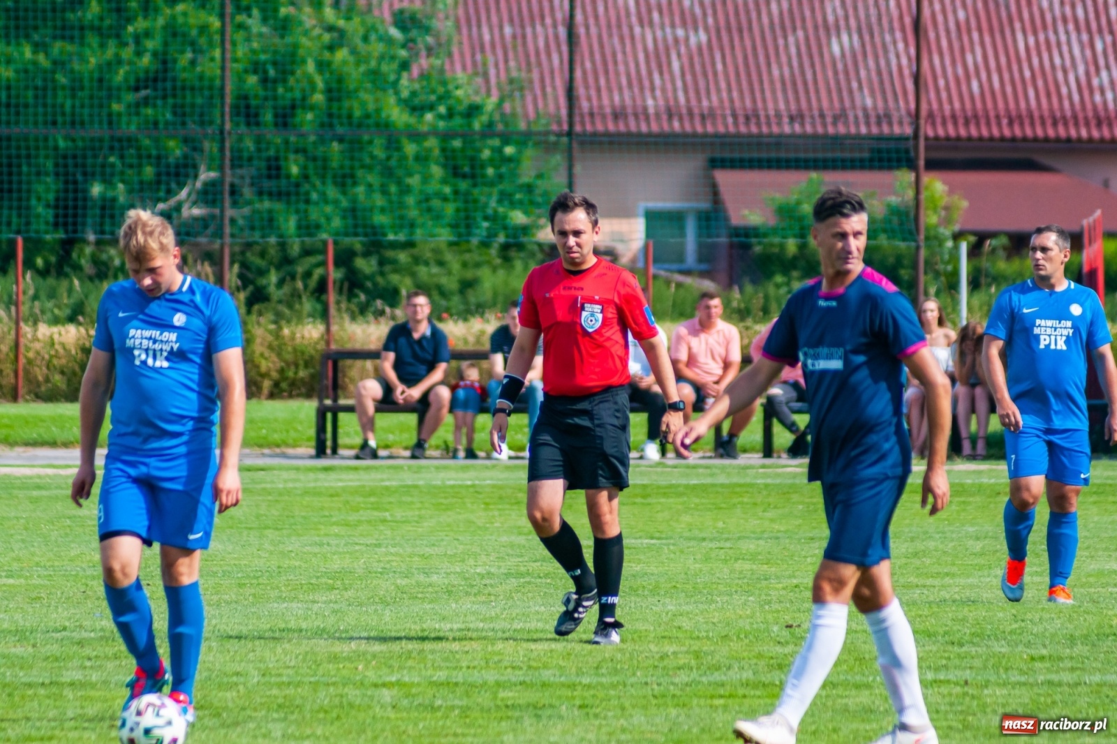 Zdjęcie w galerii na portalu naszraciborz.pl: LKS Krzyżanowice rozgromiony w ostatnim meczu sezonu [FOTO] wiadomości z regionu