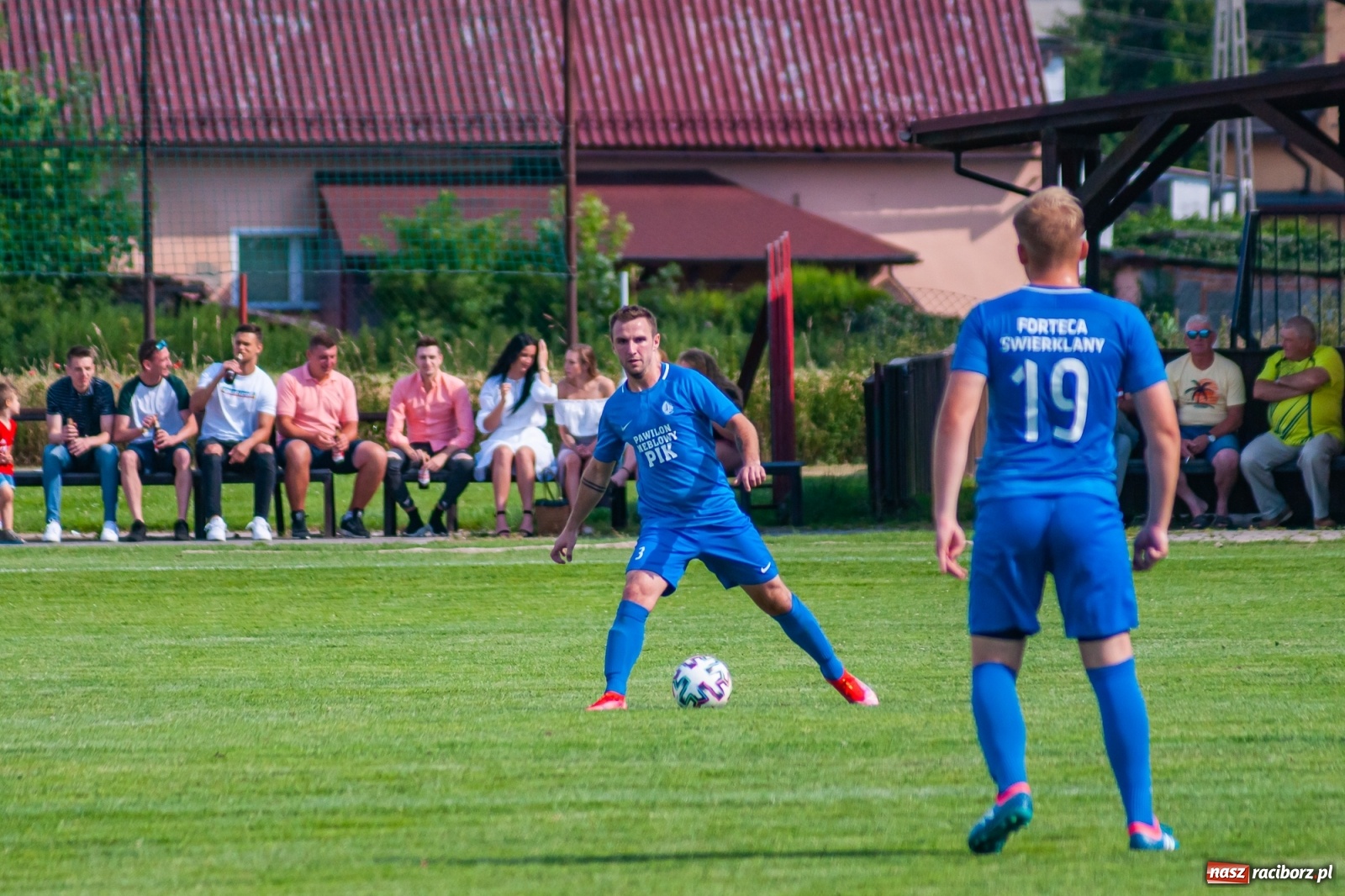 Zdjęcie w galerii na portalu naszraciborz.pl: LKS Krzyżanowice rozgromiony w ostatnim meczu sezonu [FOTO] wiadomości z regionu