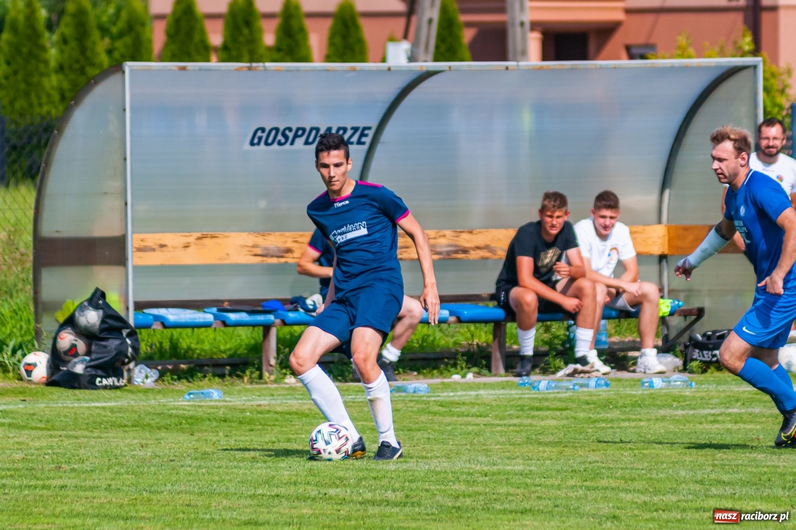 Zdjęcie w galerii na portalu naszraciborz.pl: LKS Krzyżanowice rozgromiony w ostatnim meczu sezonu [FOTO] wiadomości z regionu