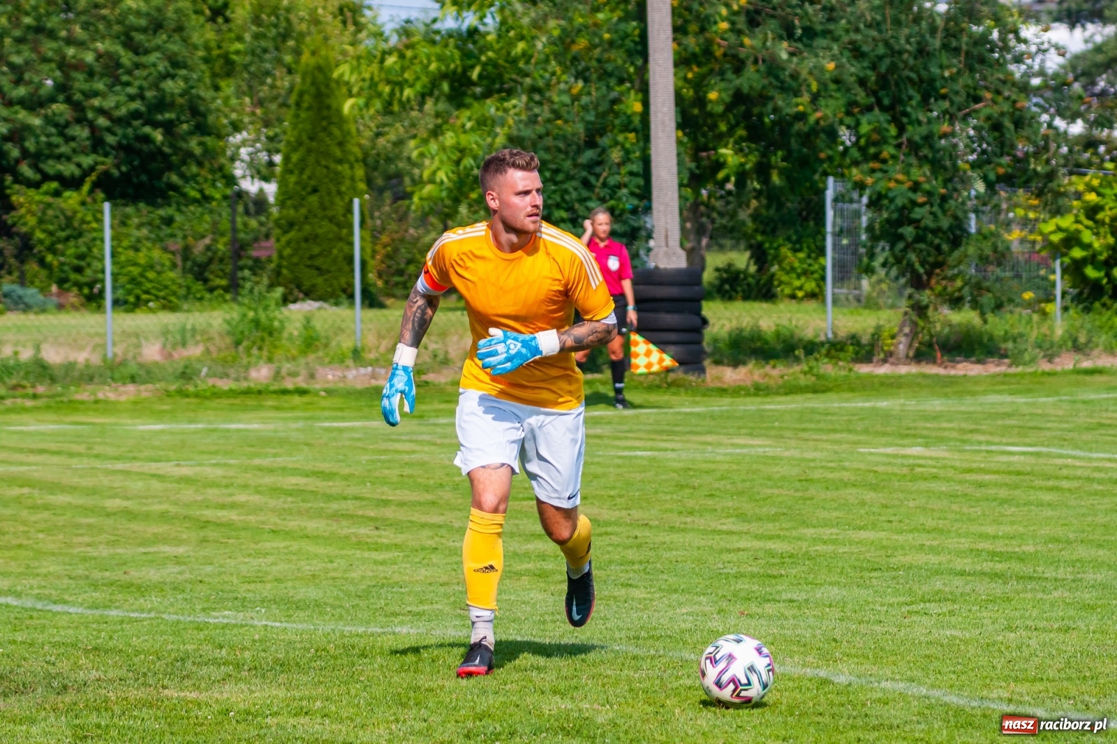 Zdjęcie w galerii na portalu naszraciborz.pl: LKS Krzyżanowice rozgromiony w ostatnim meczu sezonu [FOTO] wiadomości z regionu