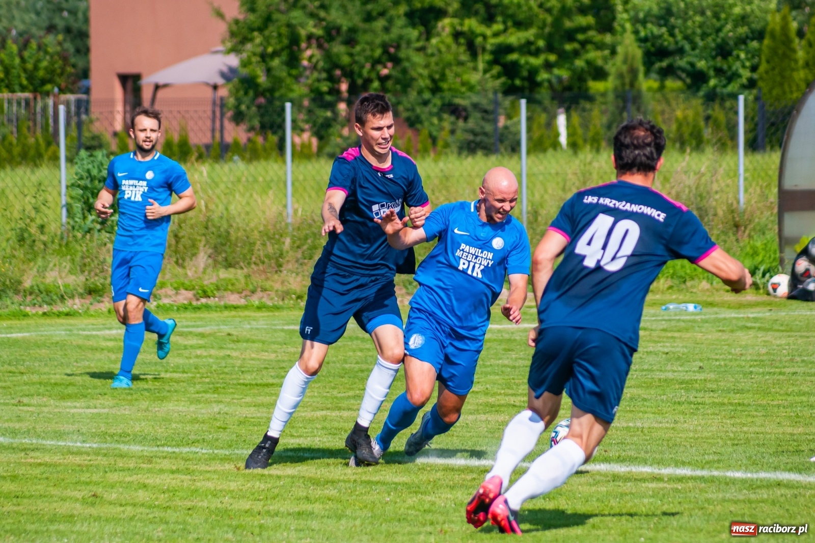 Zdjęcie w galerii na portalu naszraciborz.pl: LKS Krzyżanowice rozgromiony w ostatnim meczu sezonu [FOTO] wiadomości z regionu