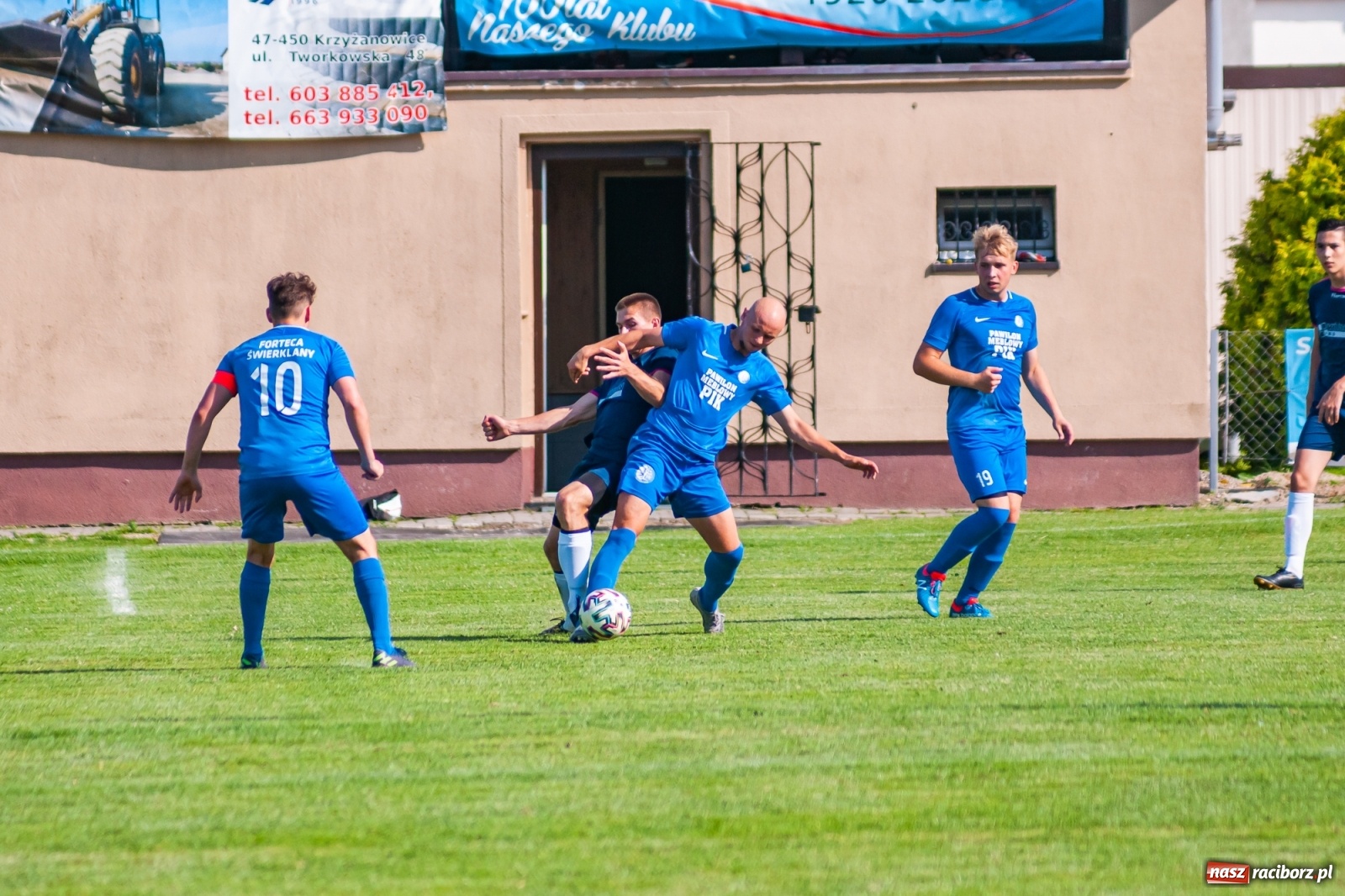 Zdjęcie w galerii na portalu naszraciborz.pl: LKS Krzyżanowice rozgromiony w ostatnim meczu sezonu [FOTO] wiadomości z regionu