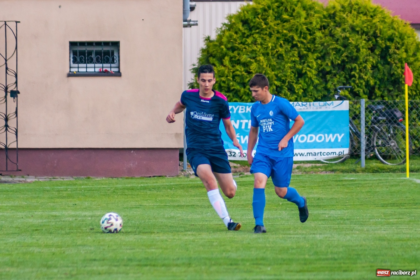 Zdjęcie w galerii na portalu naszraciborz.pl: LKS Krzyżanowice rozgromiony w ostatnim meczu sezonu [FOTO] wiadomości z regionu