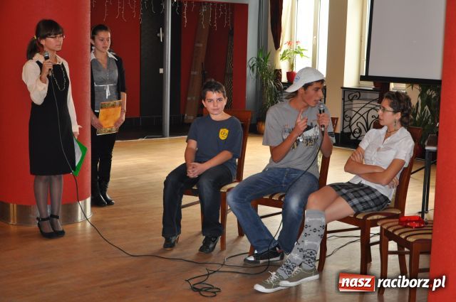 Zdjęcie w galerii na portalu naszraciborz.pl: Emeryci świętowali dzień wcześniej wiadomości z regionu