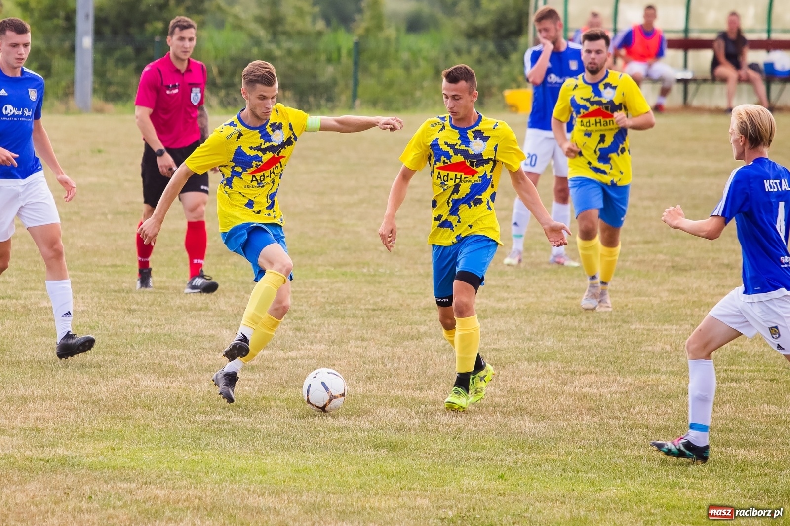 Zdjęcie w galerii na portalu naszraciborz.pl: Brzezie kontra Kuźnia. Spadek z hukiem po pogromie [FOTO] wiadomości z regionu