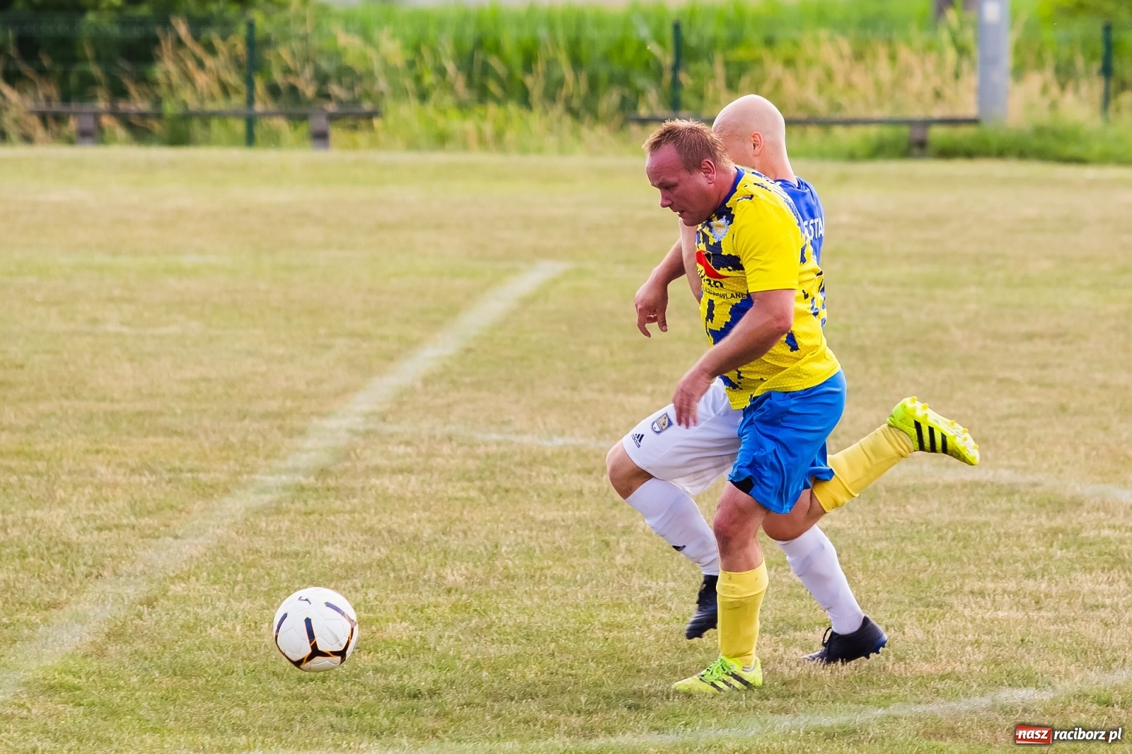Zdjęcie w galerii na portalu naszraciborz.pl: Brzezie kontra Kuźnia. Spadek z hukiem po pogromie [FOTO] wiadomości z regionu