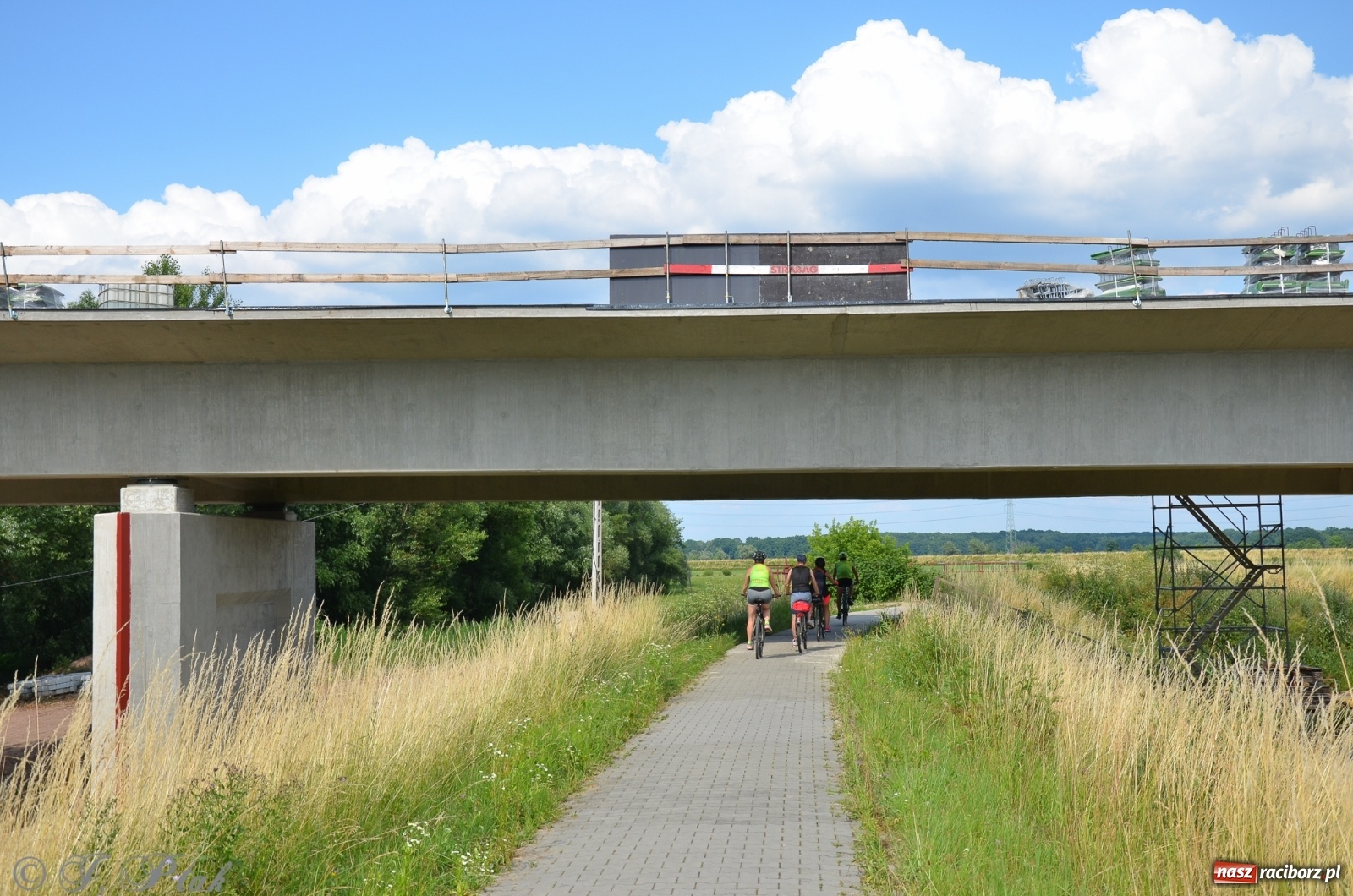 Zdjęcie w galerii na portalu naszraciborz.pl: Raport z budowy wschodniej obwodnicy [FOTO i WIDEO] wiadomości z regionu