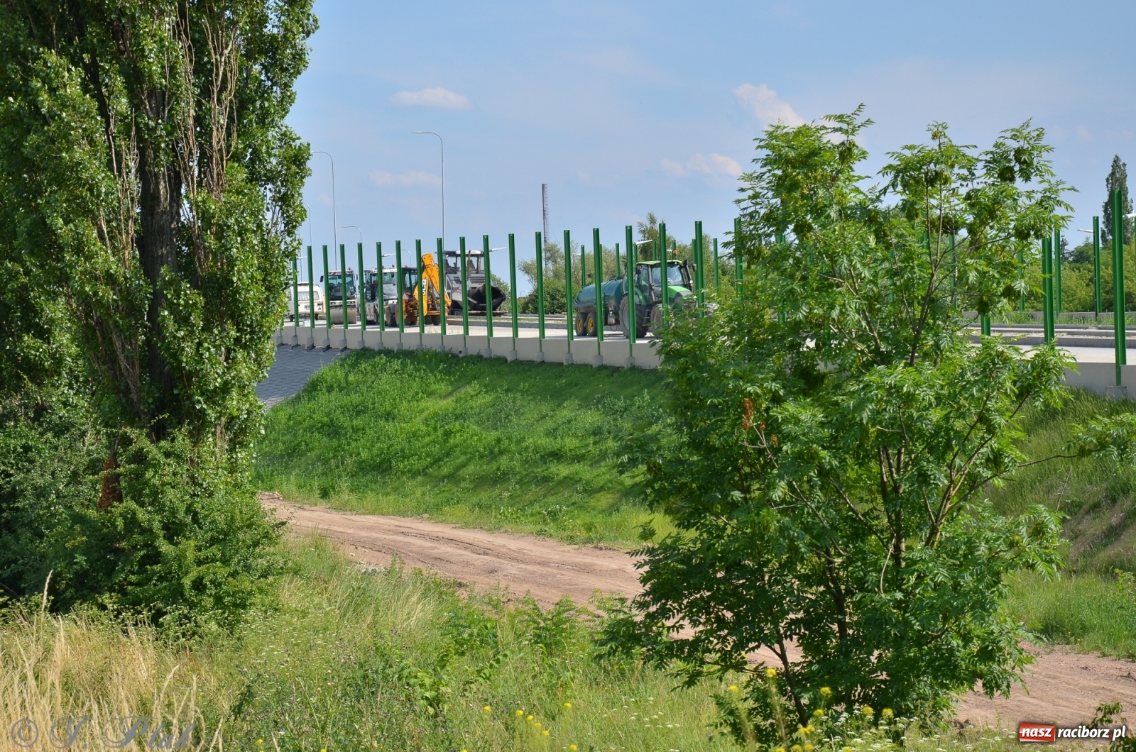 Zdjęcie w galerii na portalu naszraciborz.pl: Raport z budowy wschodniej obwodnicy [FOTO i WIDEO] wiadomości z regionu