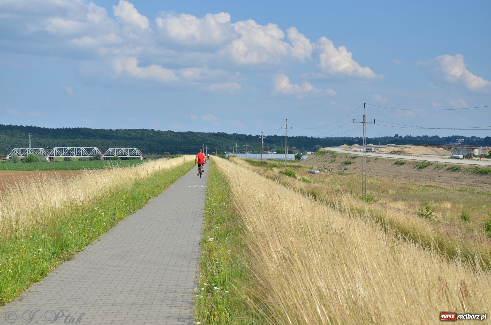 Zdjęcie w galerii na portalu naszraciborz.pl: Raport z budowy wschodniej obwodnicy [FOTO i WIDEO] wiadomości z regionu