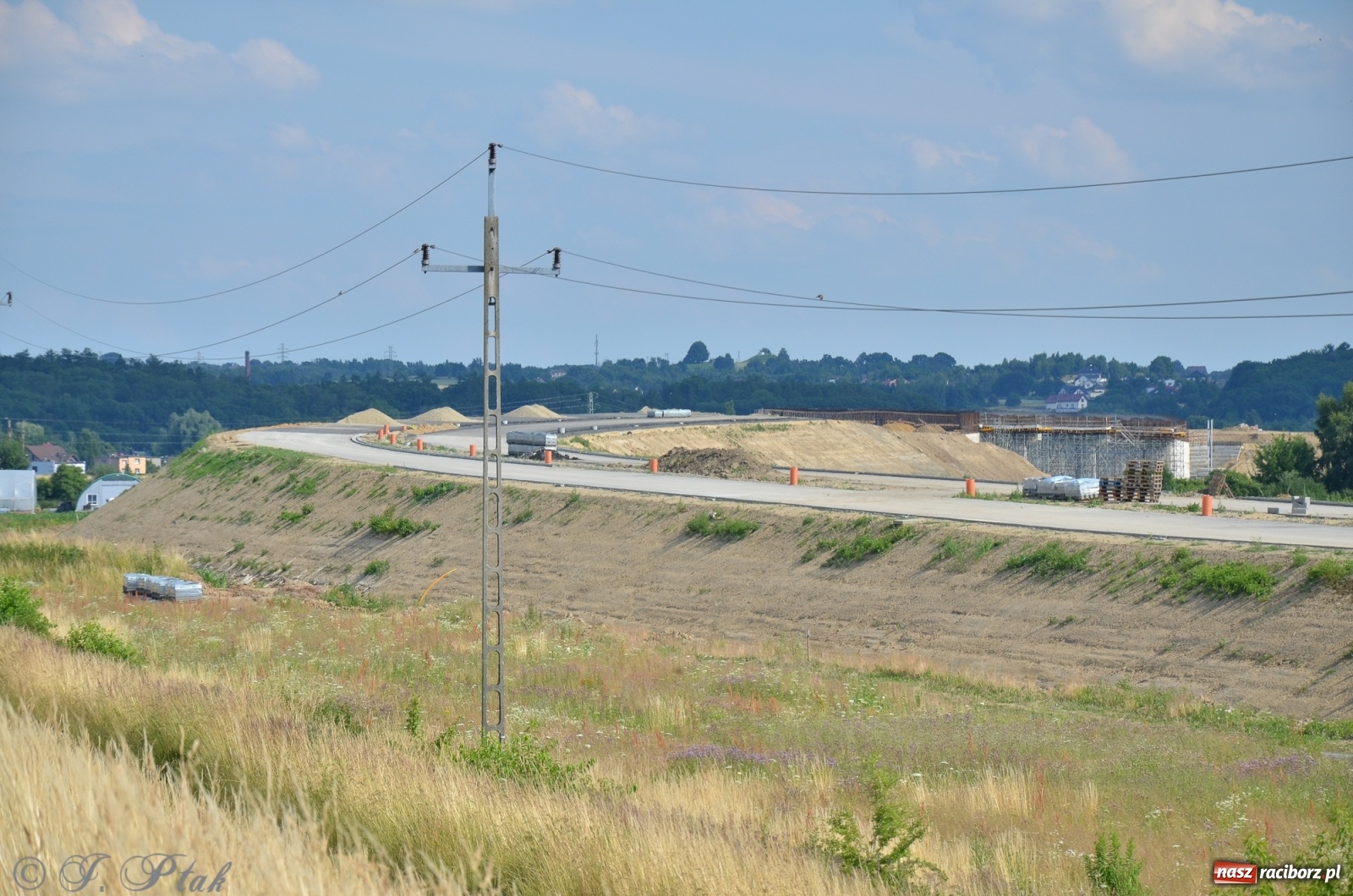 Zdjęcie w galerii na portalu naszraciborz.pl: Raport z budowy wschodniej obwodnicy [FOTO i WIDEO] wiadomości z regionu