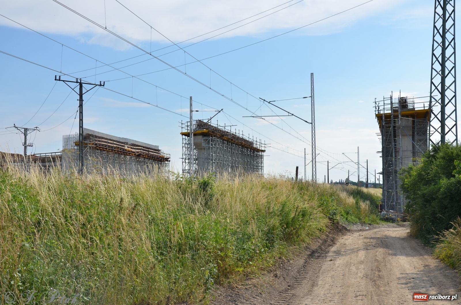 Zdjęcie w galerii na portalu naszraciborz.pl: Raport z budowy wschodniej obwodnicy [FOTO i WIDEO] wiadomości z regionu