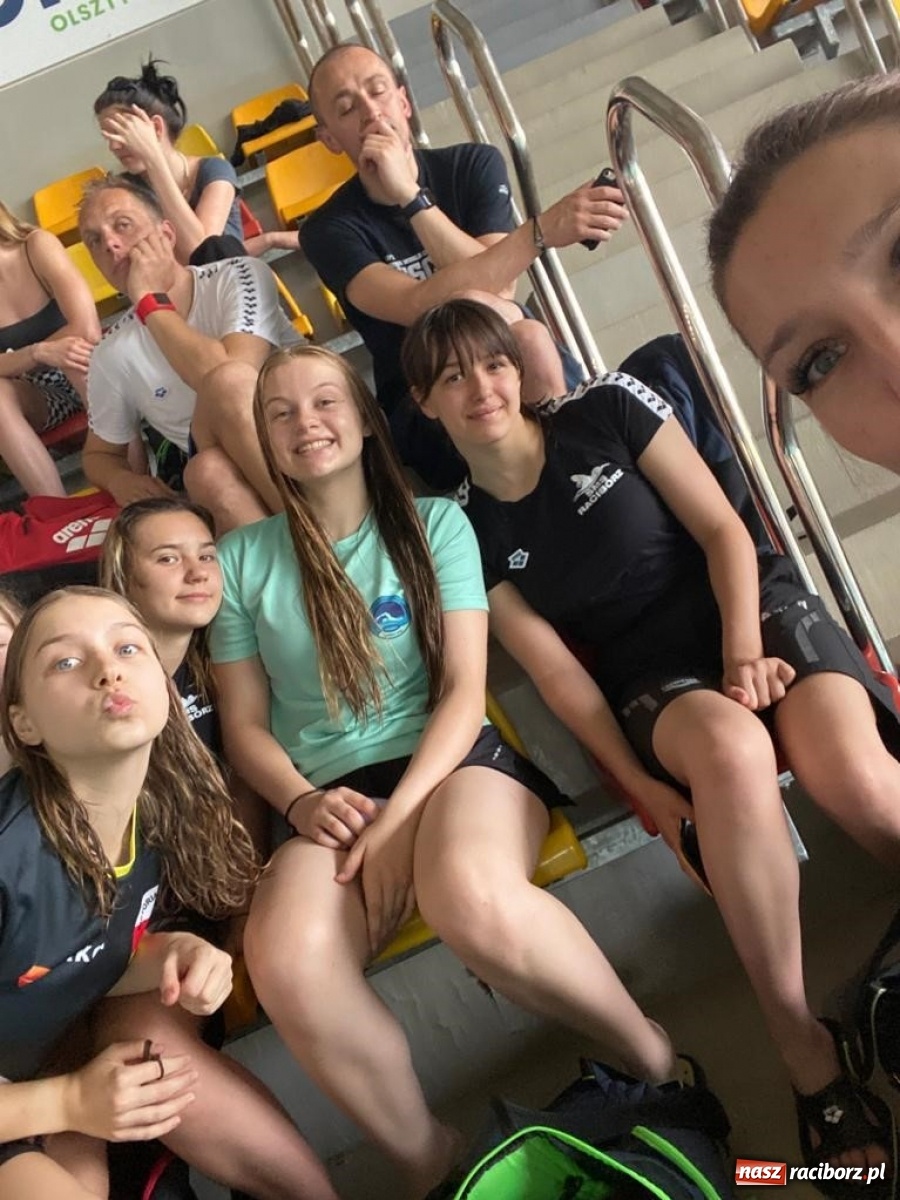 Zdjęcie w galerii na portalu naszraciborz.pl: Pływacy Victorii Racibórz na Mistrzostwach Polski Juniorów [FOTO] wiadomości z regionu
