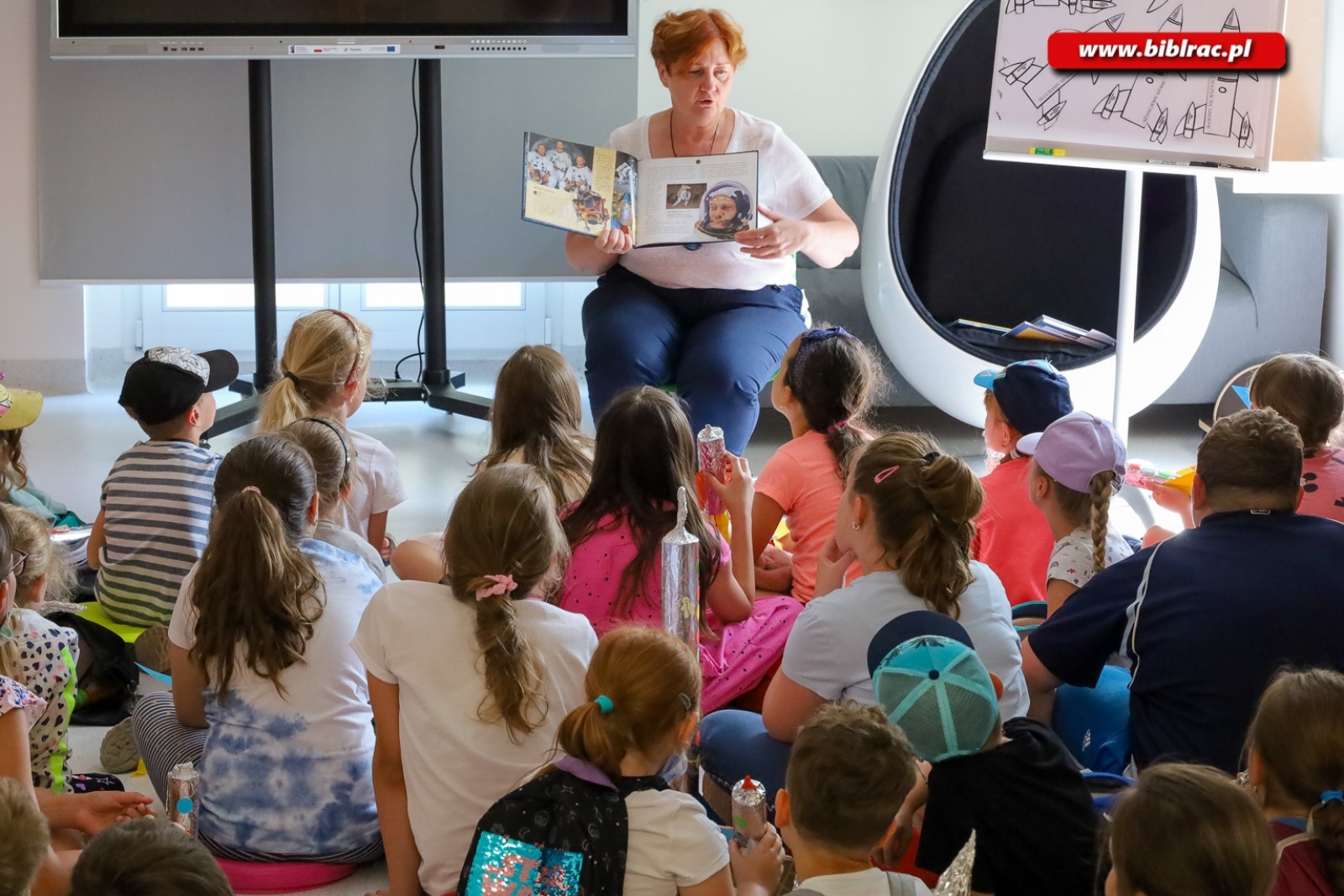 Zdjęcie w galerii na portalu naszraciborz.pl: Wystartowało Kosmiczne Lato z Biblioteką wiadomości z regionu
