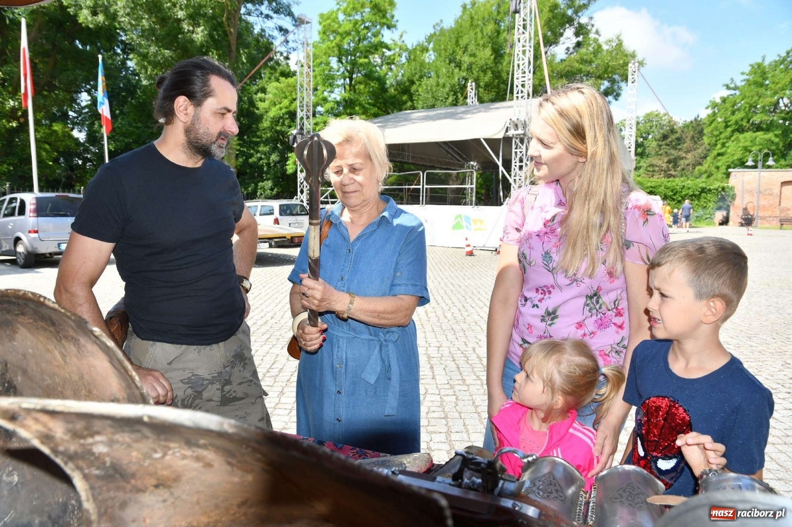 Zdjęcie w galerii na portalu naszraciborz.pl: Piknik militarny na raciborskim zamku [FOTO i WIDEO] wiadomości z regionu