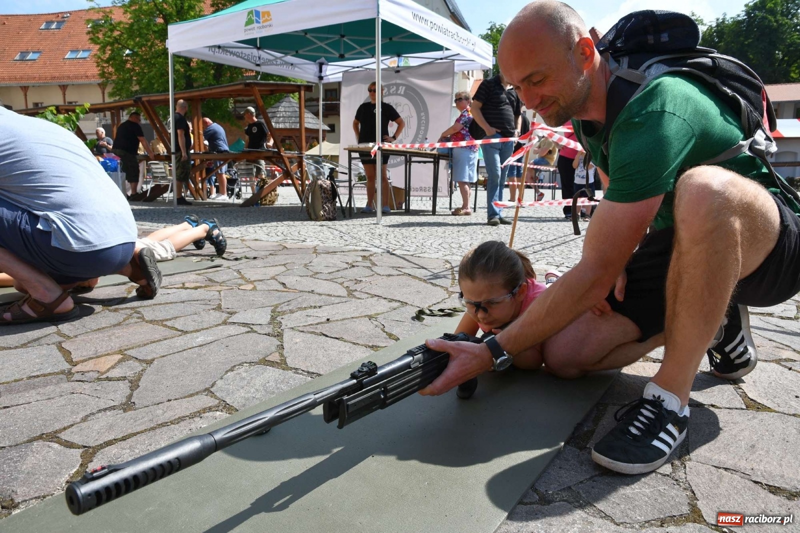 Zdjęcie w galerii na portalu naszraciborz.pl: Piknik militarny na raciborskim zamku [FOTO i WIDEO] wiadomości z regionu